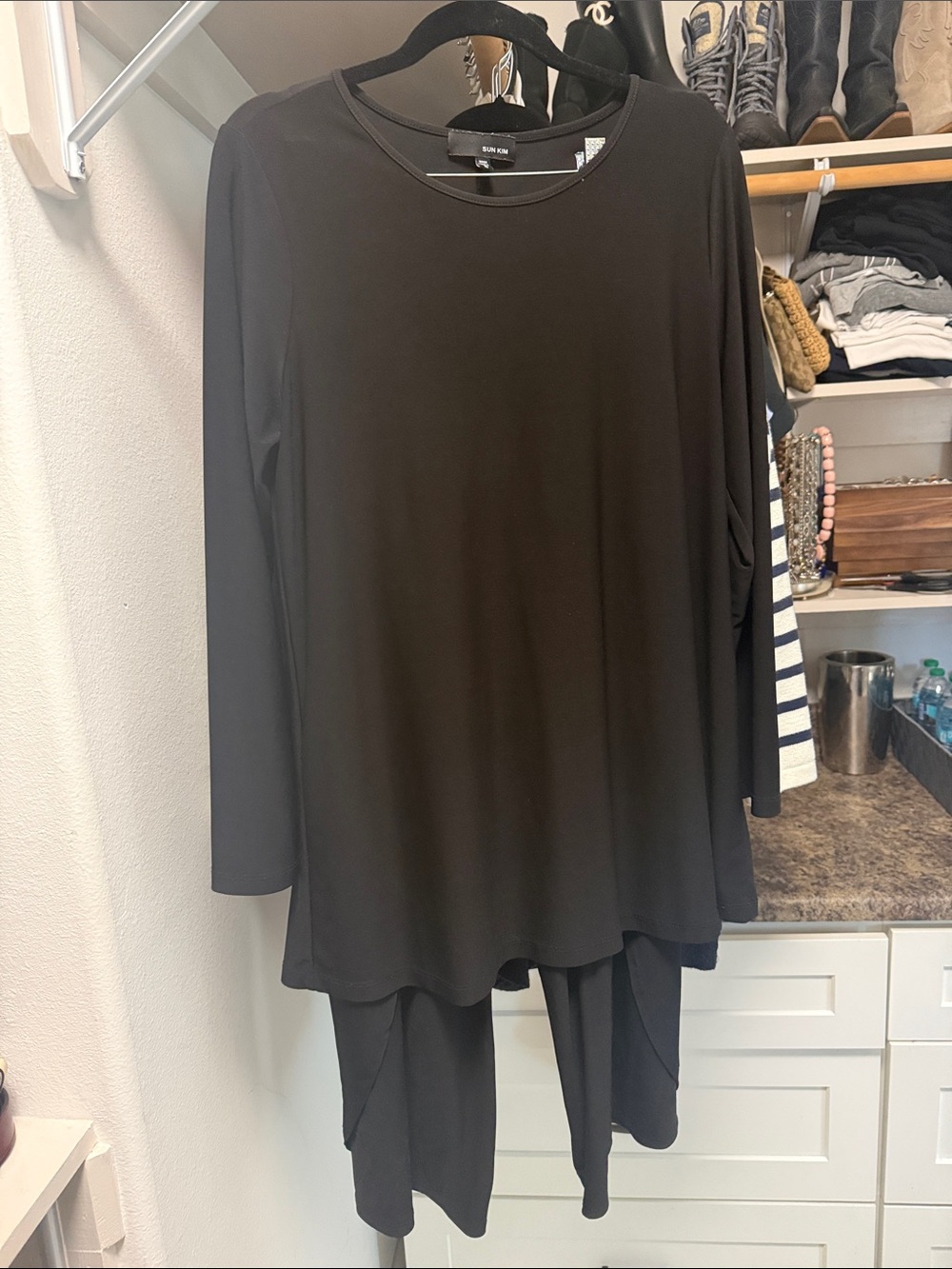 Sun Kim Long-Sleeve Relaxed Tunic Top and cropped loose pants sold as set